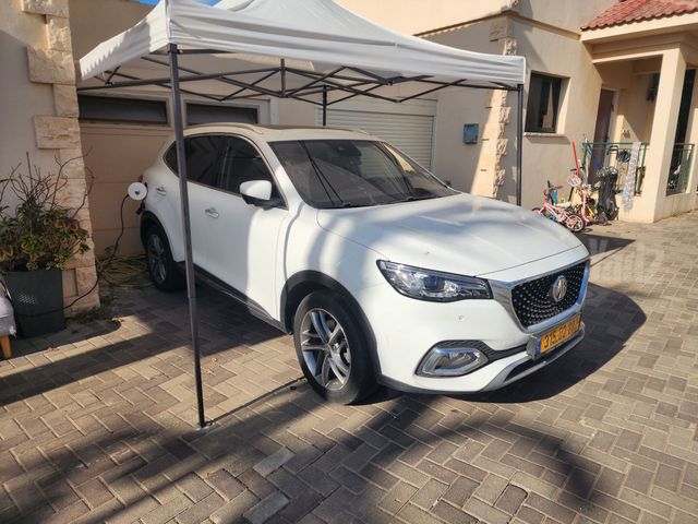 אם ג'י EHS PHEV
