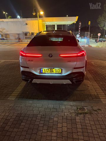 ב מ וו X6