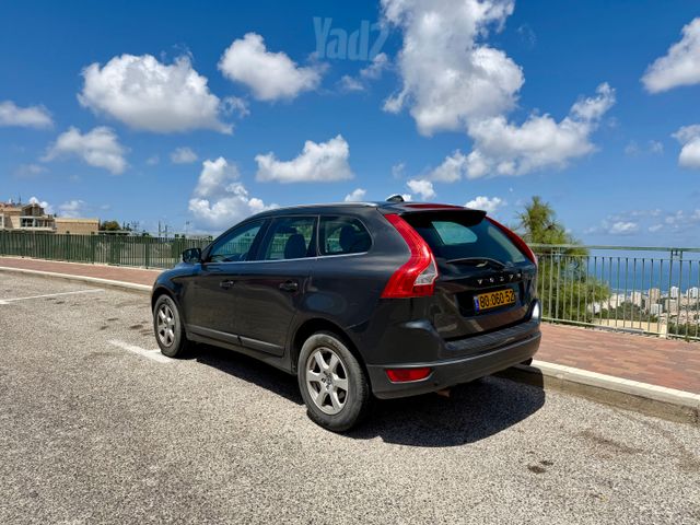 וולוו XC60