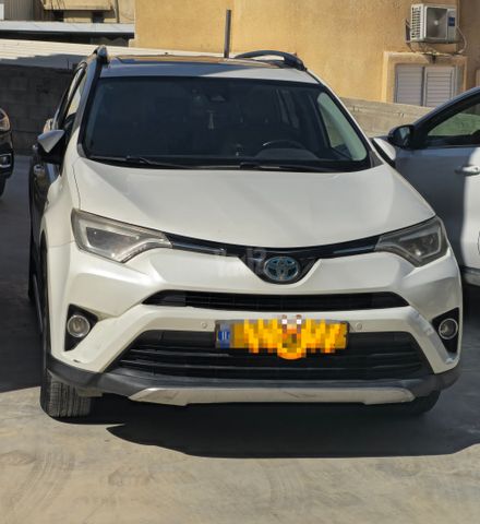 מודעת רכב טויוטה RAV4