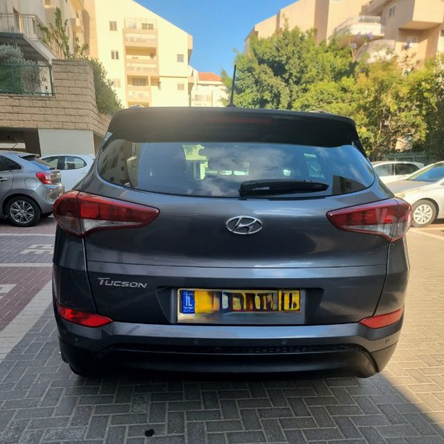 מודעת רכב יונדאי טוסון