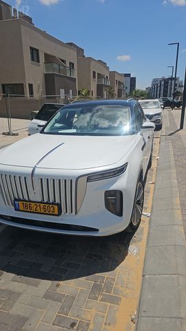 הונגצ'י E-HS9