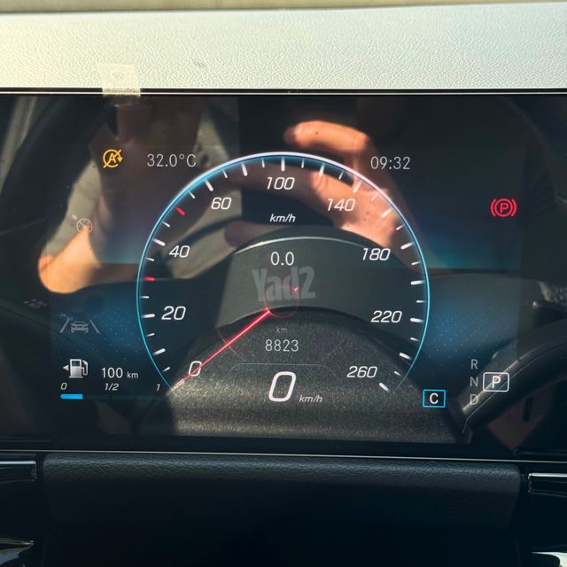 מרצדס-בנץ GLA
