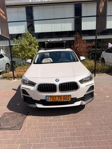 ב מ וו X2
