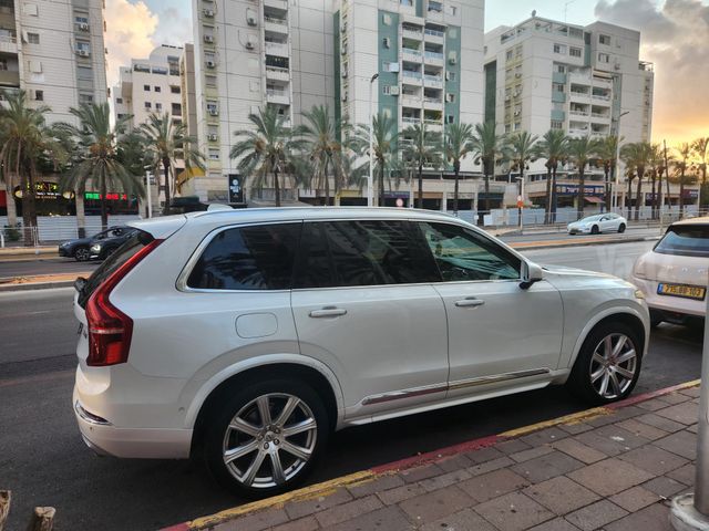 וולוו XC90