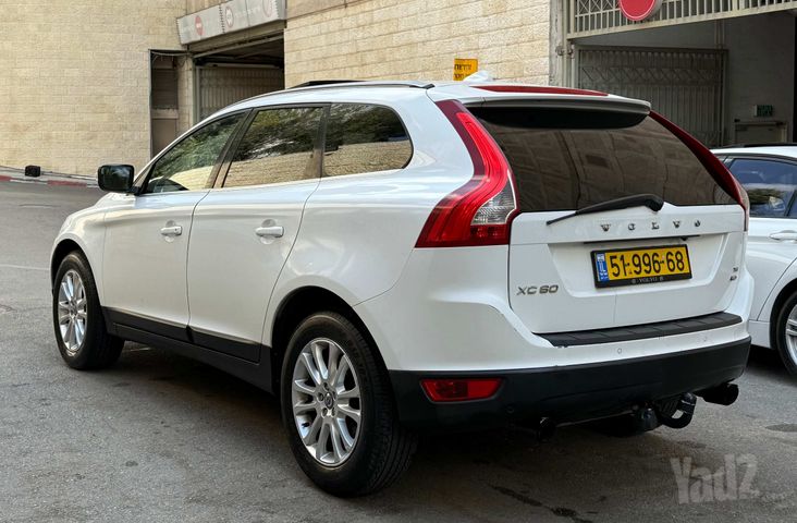 וולוו XC60