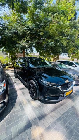 מודעת רכב מאזדה CX-5