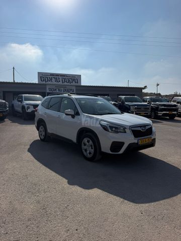 סובארו פורסטר