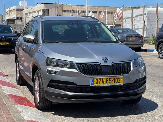 סקודה קארוק