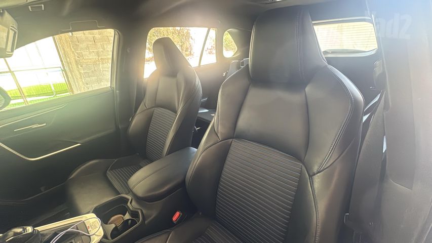 טויוטה RAV4
