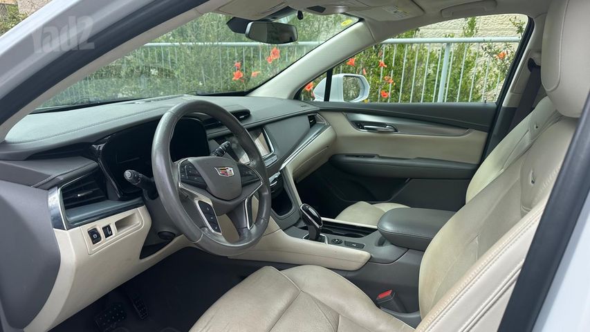 מודעת רכב קאדילק XT5