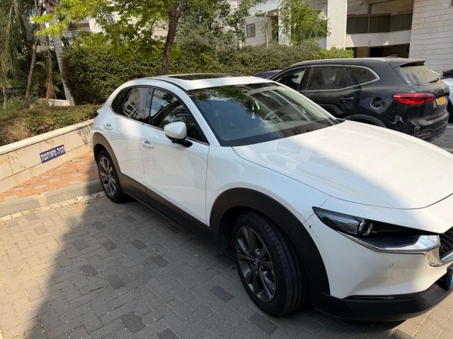 מאזדה CX-30