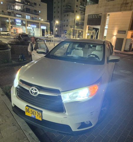 טויוטה היילנדר