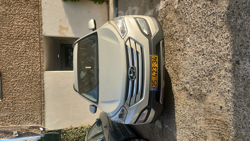 יונדאי סנטה פה