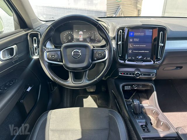 וולוו XC40