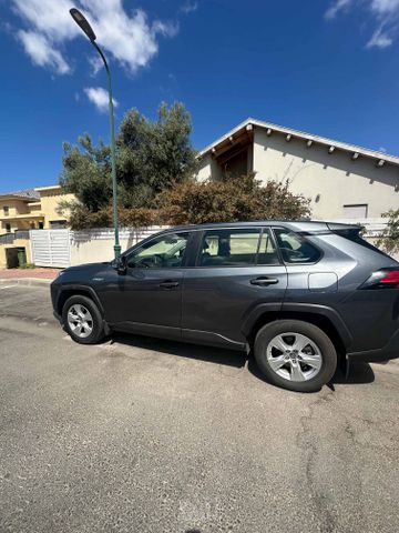 טויוטה RAV4