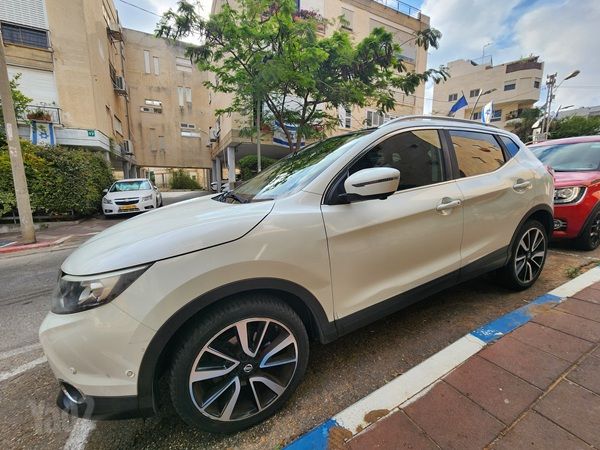 ניסאן קשקאי
