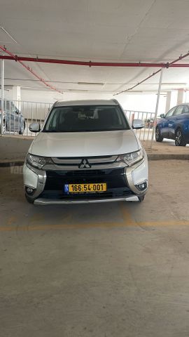 מודעת רכב מיצובישי אאוטלנדר