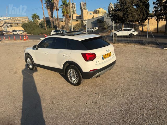אאודי Q2