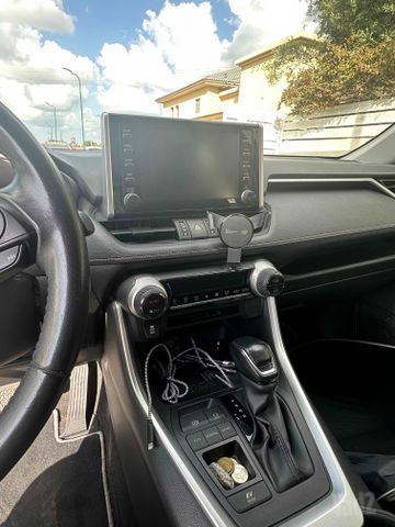 טויוטה RAV4