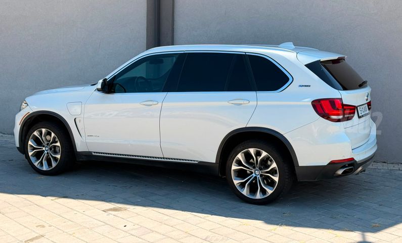 ב מ וו X5