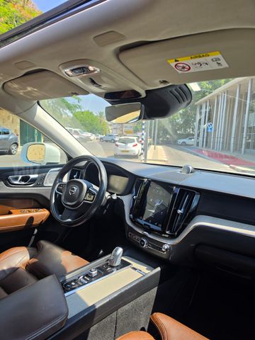 וולוו XC60