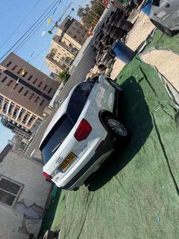 אאודי Q2