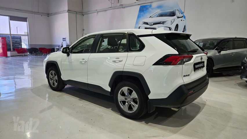טויוטה RAV4