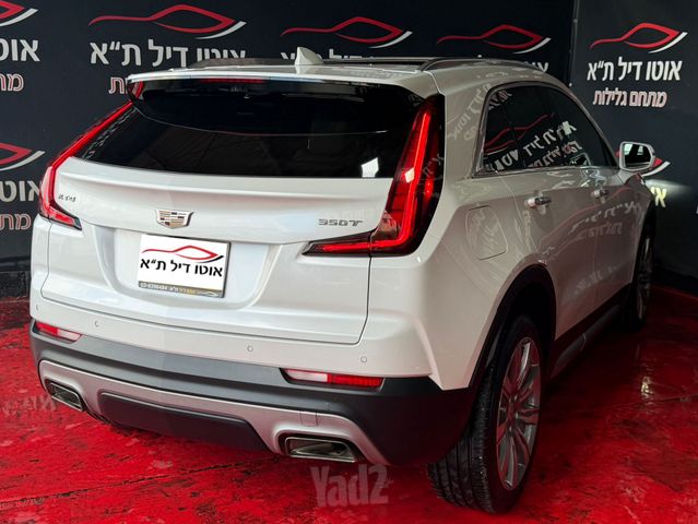 קאדילק XT4