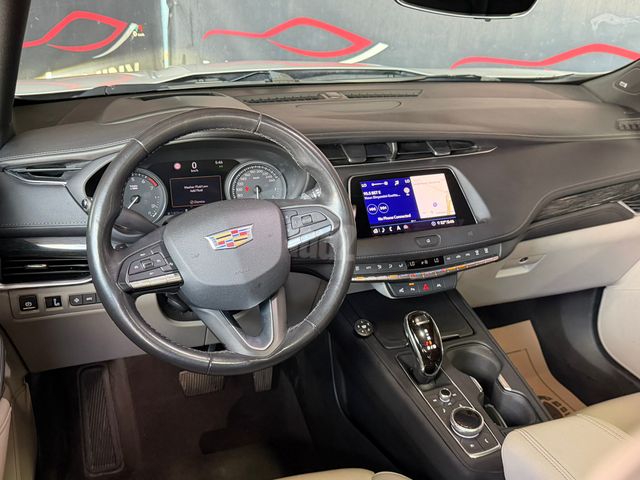 קאדילק XT4