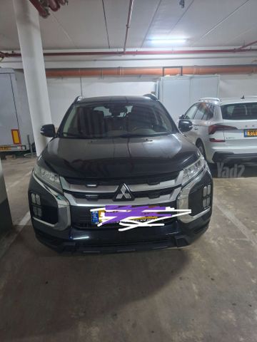 מודעת רכב מיצובישי ASX