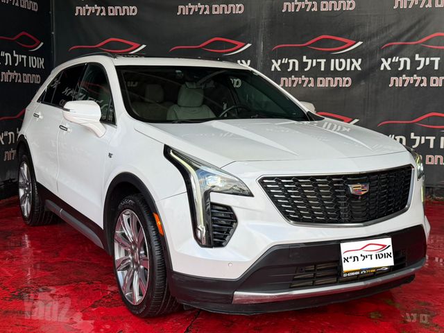 קאדילק XT4