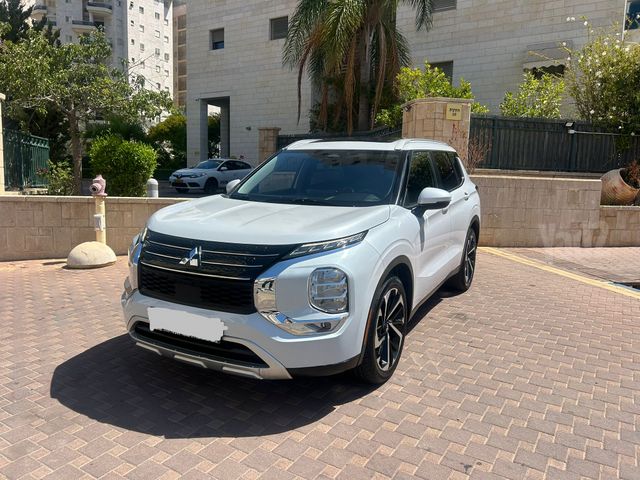 מודעת רכב מיצובישי אאוטלנדר