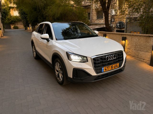 אאודי Q2