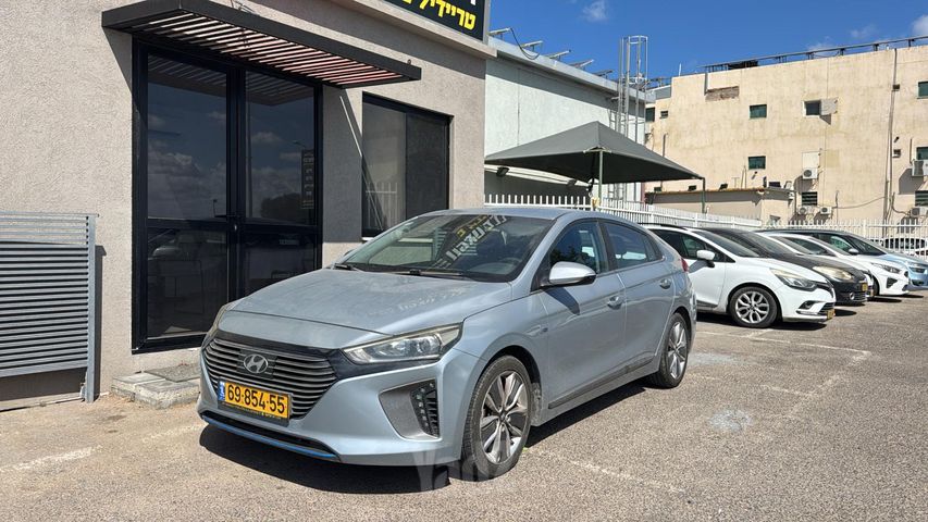 מודעת רכב יונדאי איוניק