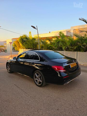 מודעת רכב מרצדס-בנץ E-class 2