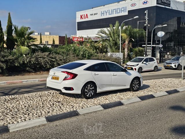 הונדה סיוויק