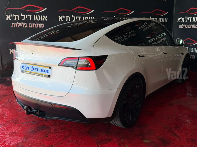 טסלה מודל Y