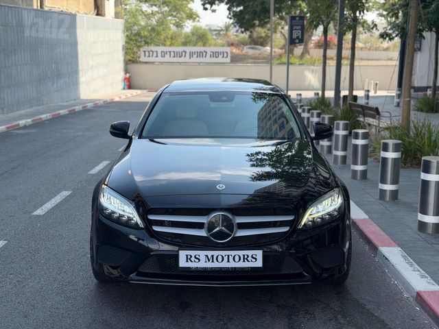 מרצדס-בנץ C-class
