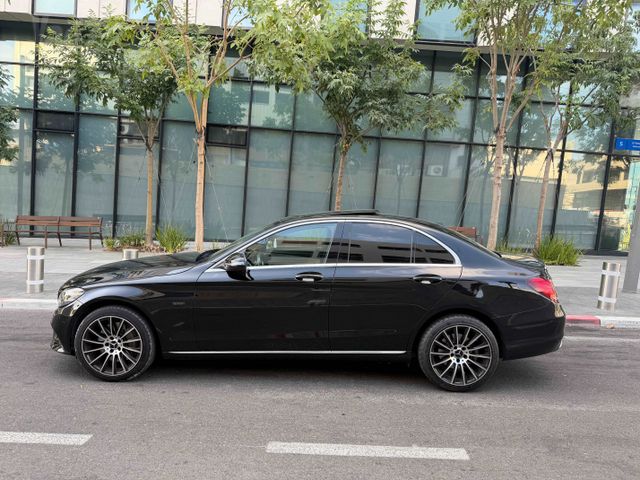 מרצדס-בנץ C-class