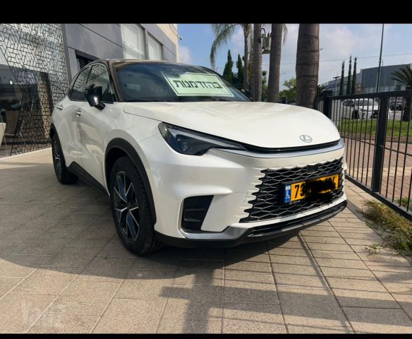  LBX Emotion היברידי אוט׳ 1.5 (91 כ״ס)