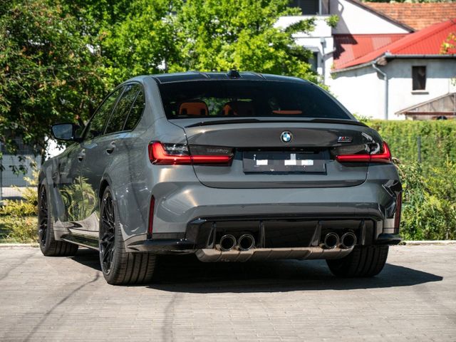 ב מ וו M3