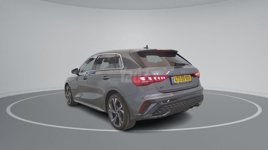 אאודי A3