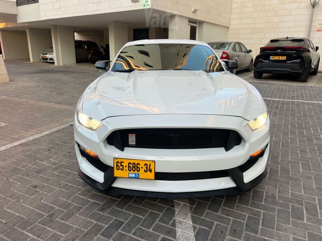 מודעת רכב פורד מוסטנג