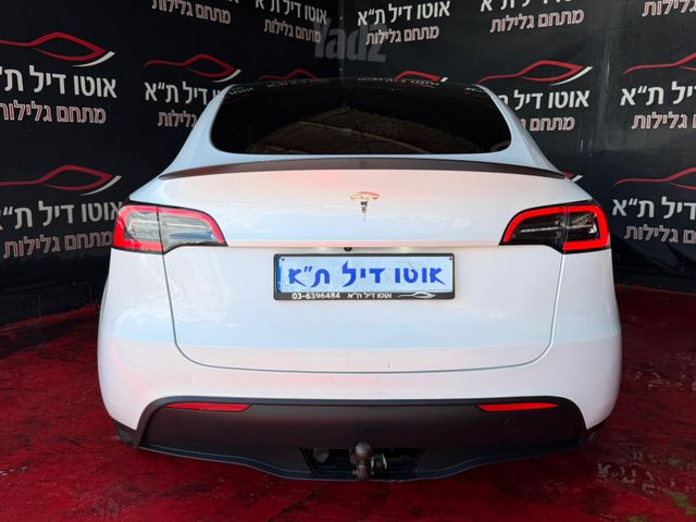 טסלה מודל Y