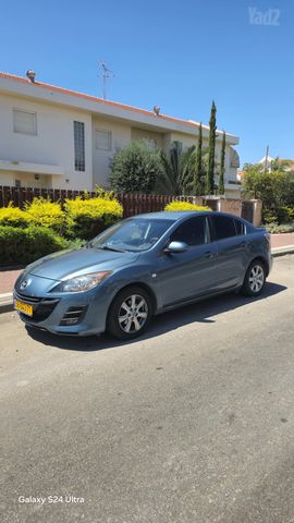 מאזדה 3