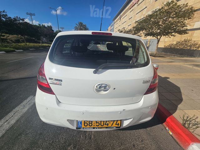 יונדאי i20