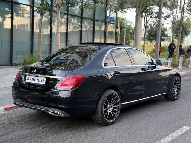 מרצדס-בנץ C-class