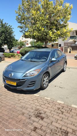 מאזדה 3