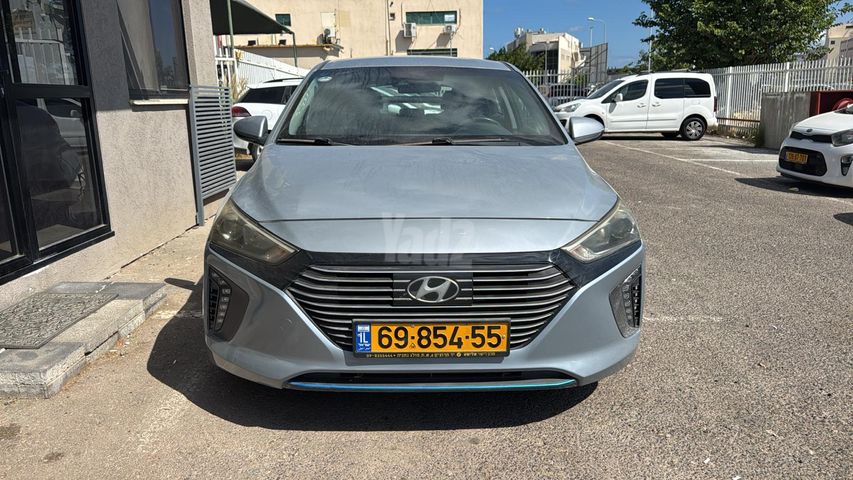 יונדאי איוניק